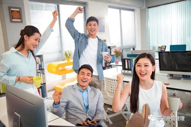 职场新人与对方沟通前的技巧,你知道吗?(图1) 性格内向职场新人_新人职场法则_职场新人小组组名