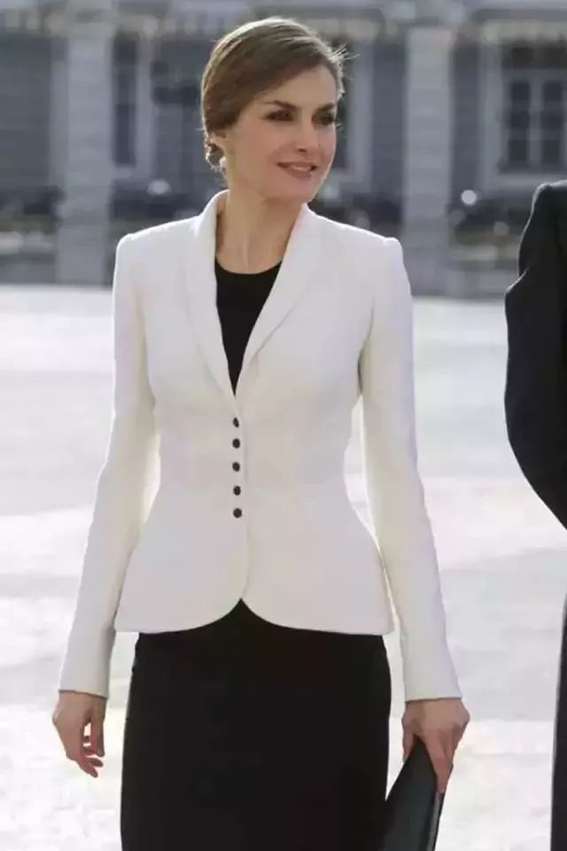 职场发型要求规范图片_职场发型要求_职场发型要求男