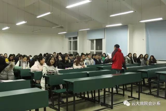 会计自我评价 简历_简历会计评价怎么写_简历会计评价怎么填