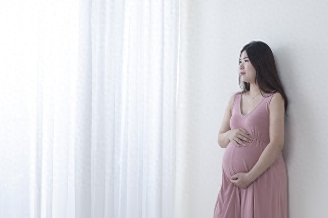 职场妈妈心酸_职场妈妈的无奈_职场妈妈更累