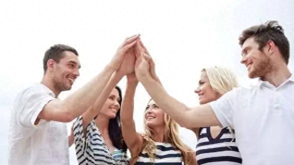 (李向东)人际关系的六个技巧,你有吗?(图3) 职场处事技巧_职场处事技巧心得体会_职场处事技巧有哪些