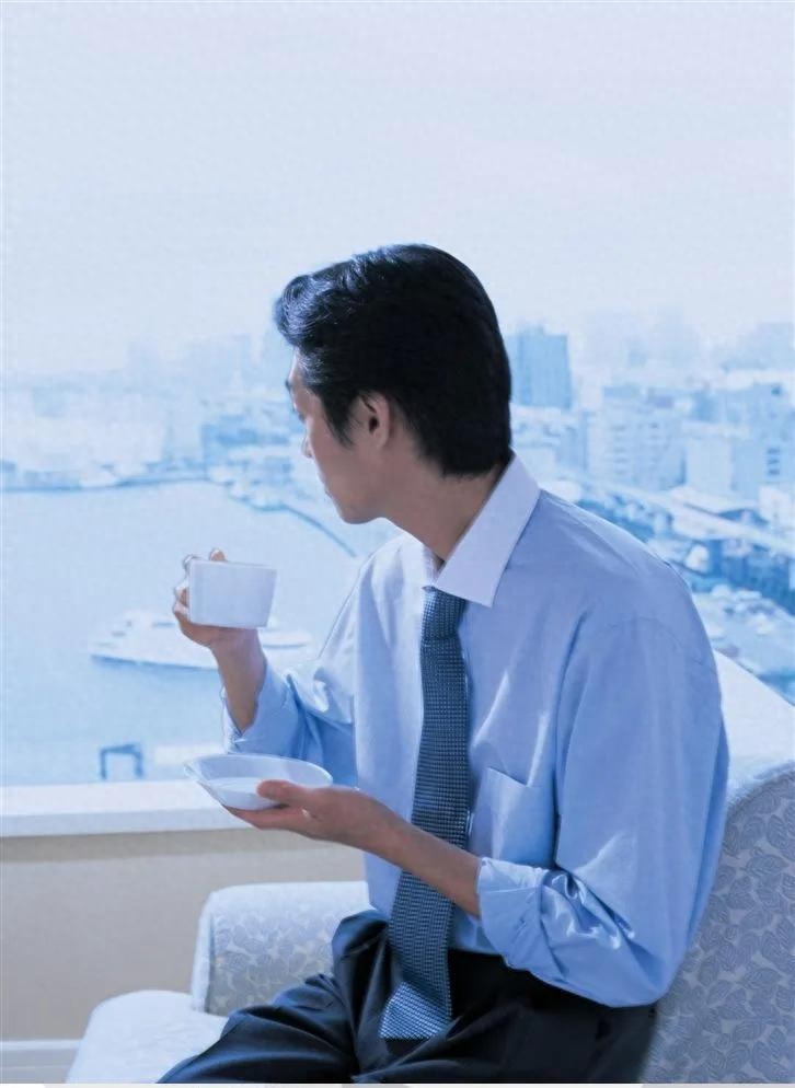 职场人士是什么意思_什么是职场人士_何为职场人