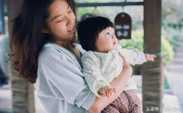职场妈妈孩子生病请假内疚_职场妈妈和孩子_职场妈妈孩子跟谁亲
