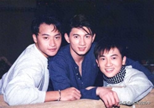 53岁的刘诗诗没能入围,和吴奇隆恩爱有加(图2) 吴奇隆简历_吴奇隆刘诗诗简历_刘诗诗老公吴奇隆简历