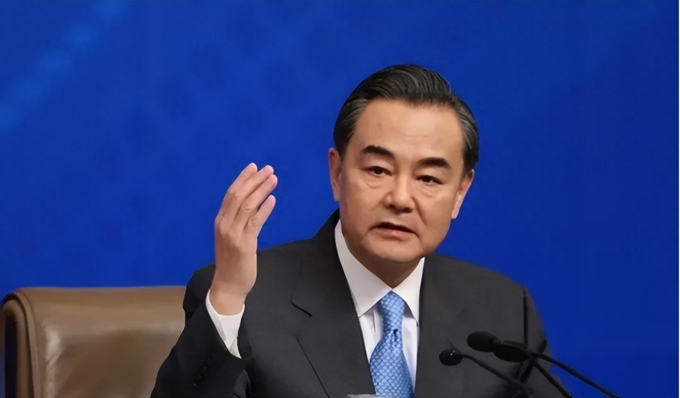 王毅外交水平低下_王毅经典外交视频_中国外交部长王毅简历