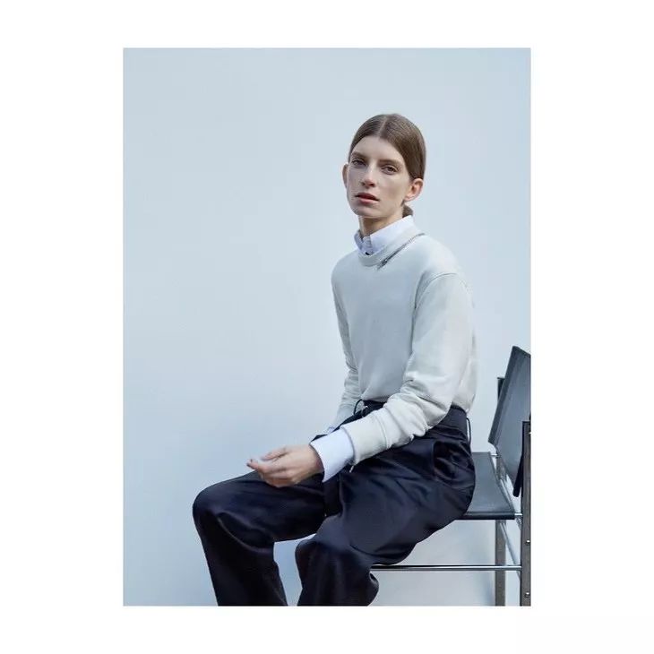 职场穿搭女_职场穿搭图片_职场怎么穿