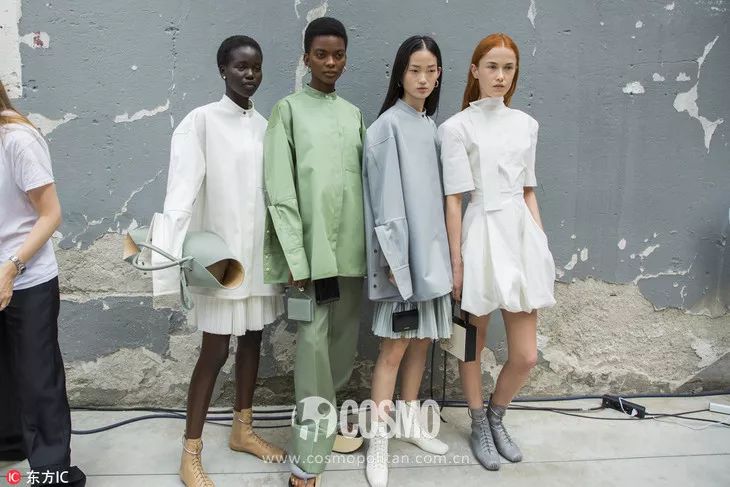 职场穿搭图片_职场穿搭女_职场怎么穿