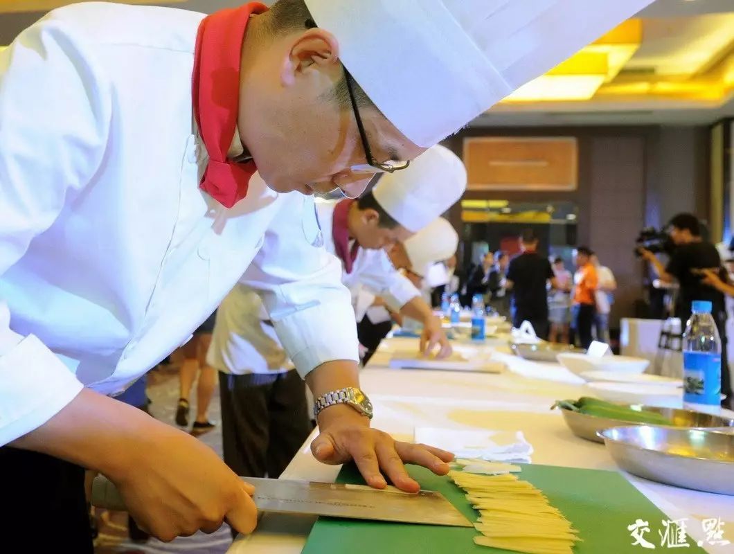 宿迁摄影培训学校_宿迁摄影招聘师最新信息_宿迁招聘摄影师