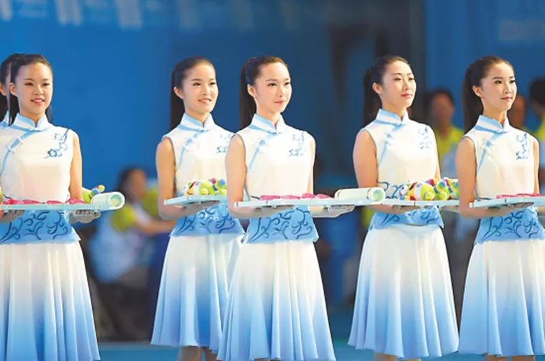 女性职场潜规则_女性职场潜规则_女性职场潜规则