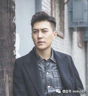 职场短发怎样有气质_职场发型男短发发型_职场短发