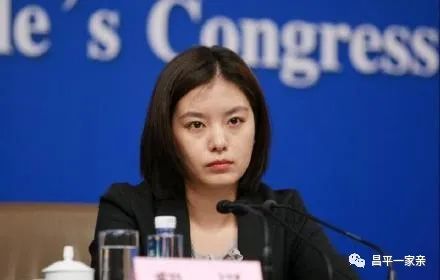 赵薇简历个人资料简介_赵薇简历资料个人_鲁豫简历资料个人