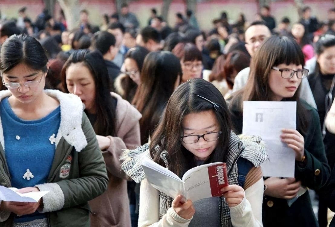 国外职场压力管理_职场压力管理的解决方案_职场压力管理实践