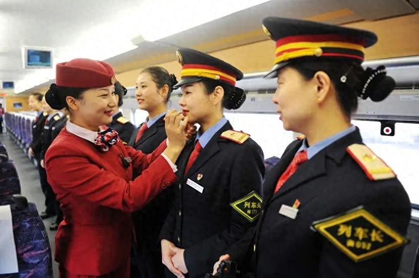 “入铁率”高的专业,入职门槛没那么高(图1) 铁道警察学院招聘_铁道警察学院招聘_铁道警察学院招聘