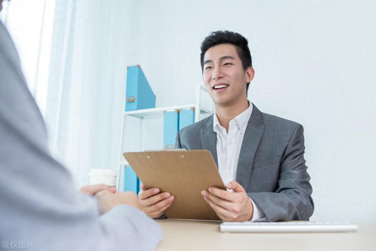 简历优秀的自我评价_优秀的简历_简历优秀班干部称号能查出来吗