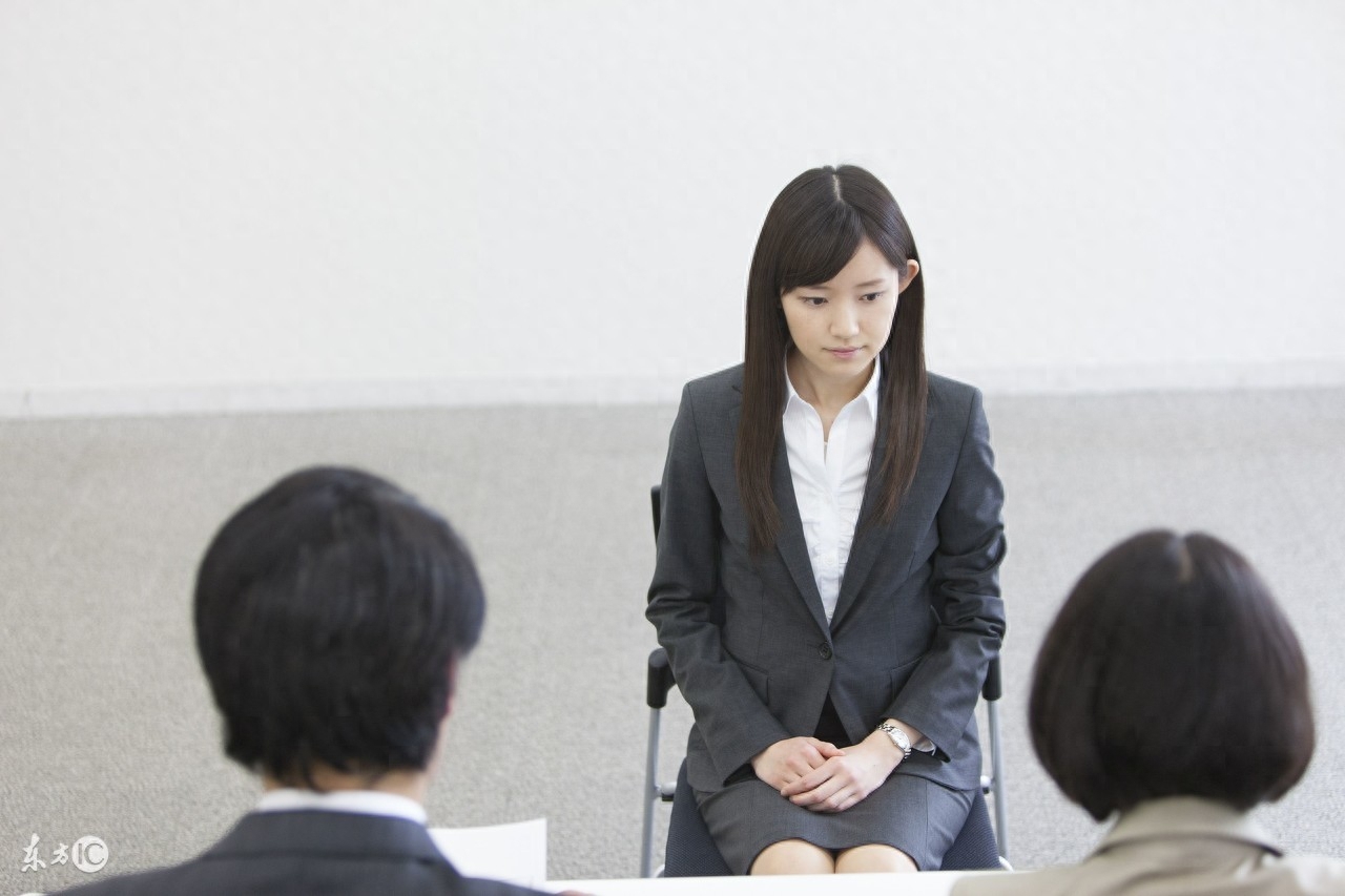 礼仪职场重要性的认识_职场礼仪的重要_职场礼仪最重要的礼仪