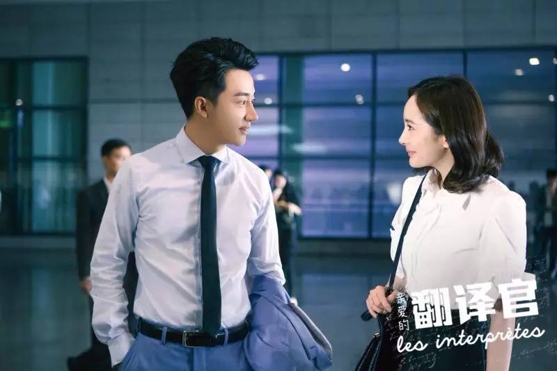 职场时尚ol服装搭配_职场时尚穿搭_职场服装搭配技巧