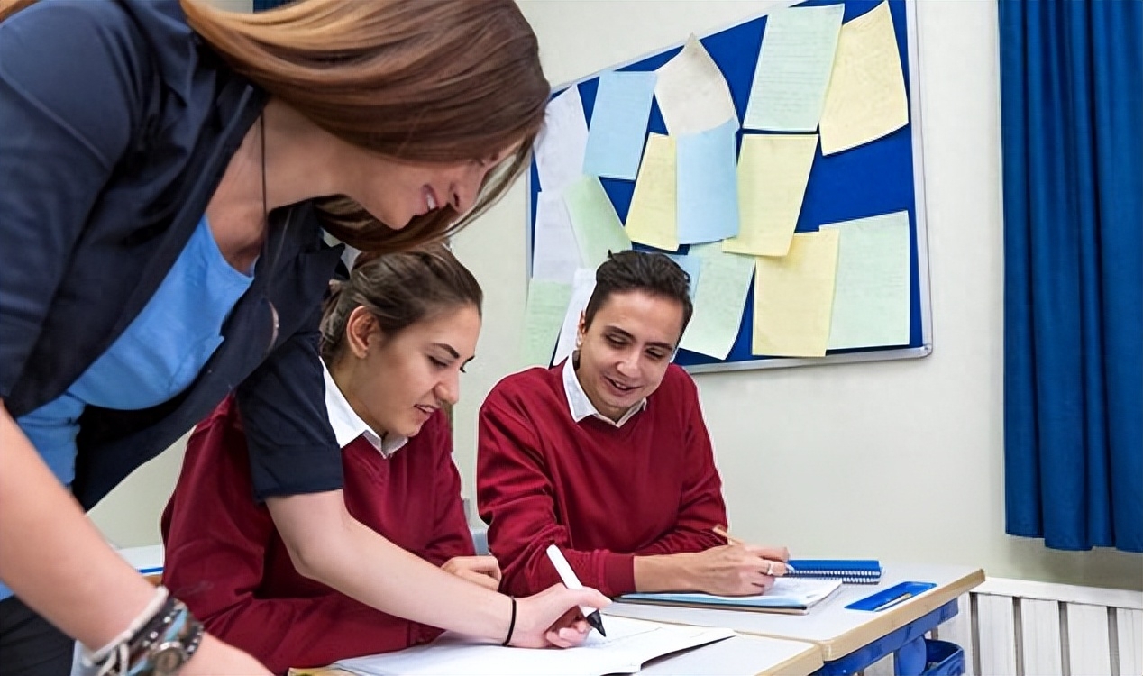 职场德语原版引进_职场写作德语翻译_职场德语写作