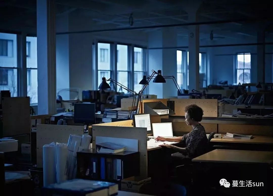 清明节不让员工祭祖,却让加班,被怒怼了!(图14) 职场狠忍滚法则_职场里的法则_职场狼道法则