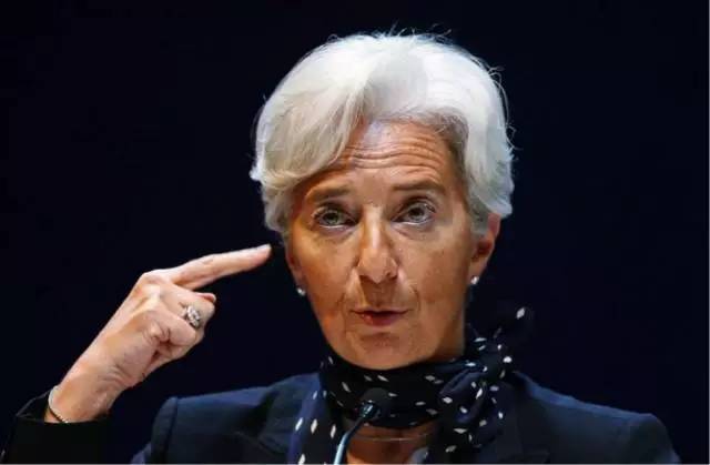 职场规则电视剧_职场规则是什么_时尚女魔头职场规则