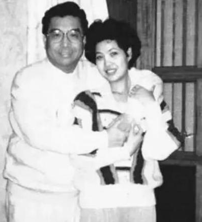 丁英与李双江哪年结婚_李双江前妻丁英简历_李双江的前妻丁