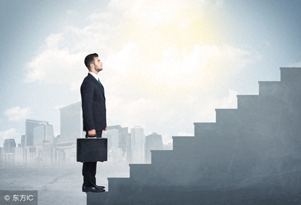 职场人士成功人生4大心法_职场成功人士的故事和感悟_职场成功人士