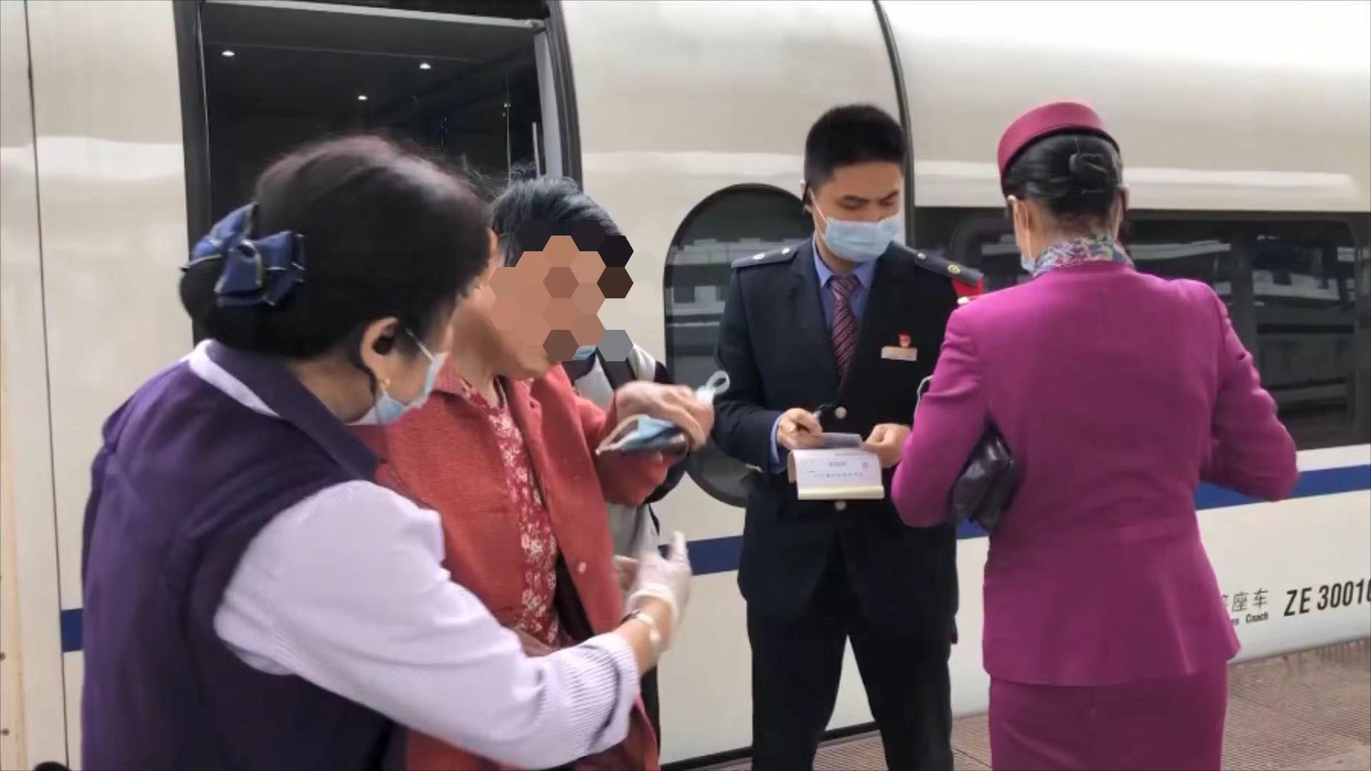 动车员招聘乘务要求是什么_招聘动车乘务员工作轻松_动车乘务员招聘要求