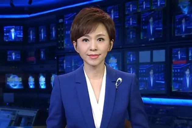很快冲上热搜戳看看她的《新闻联播》首秀(图2) 央视主播欧阳夏丹简历_央视主播欧阳夏丹简历_央视主播欧阳夏丹简历
