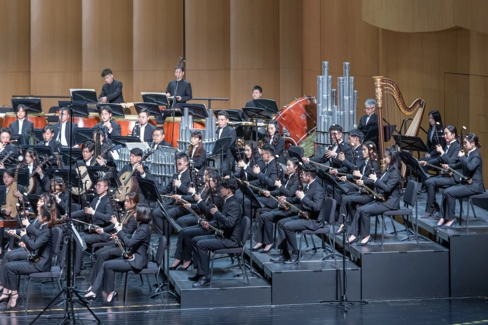 招聘乐队指挥_杭州民乐团指挥招聘_乐团指挥工资