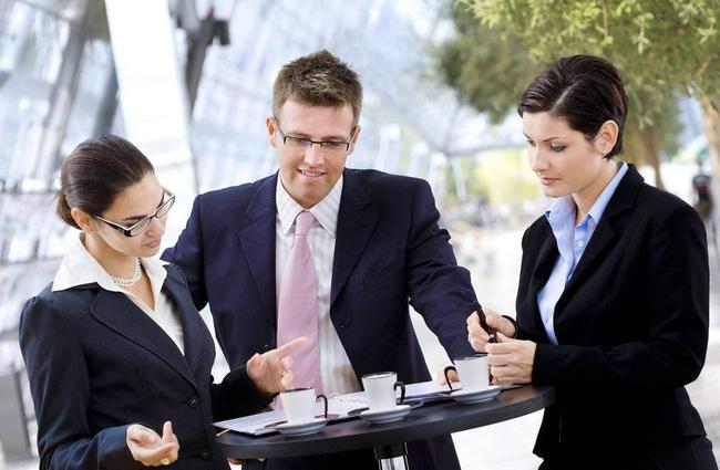 不懂职场潜规则_职场浅规则_职场规则视频