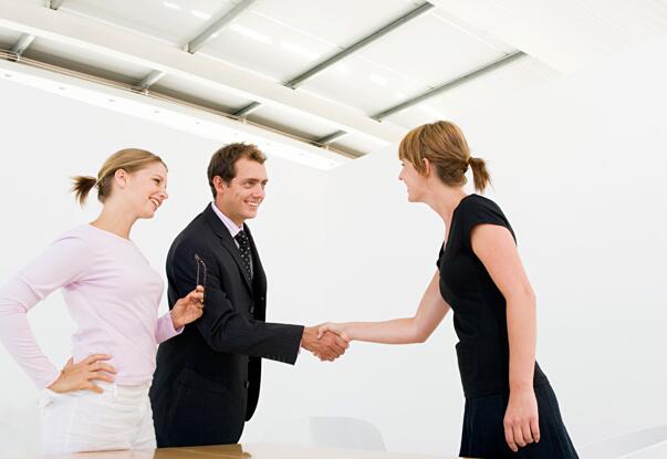 职场礼仪基本要求有哪些_职场礼仪基本要求是什么_职场礼仪的基本要求