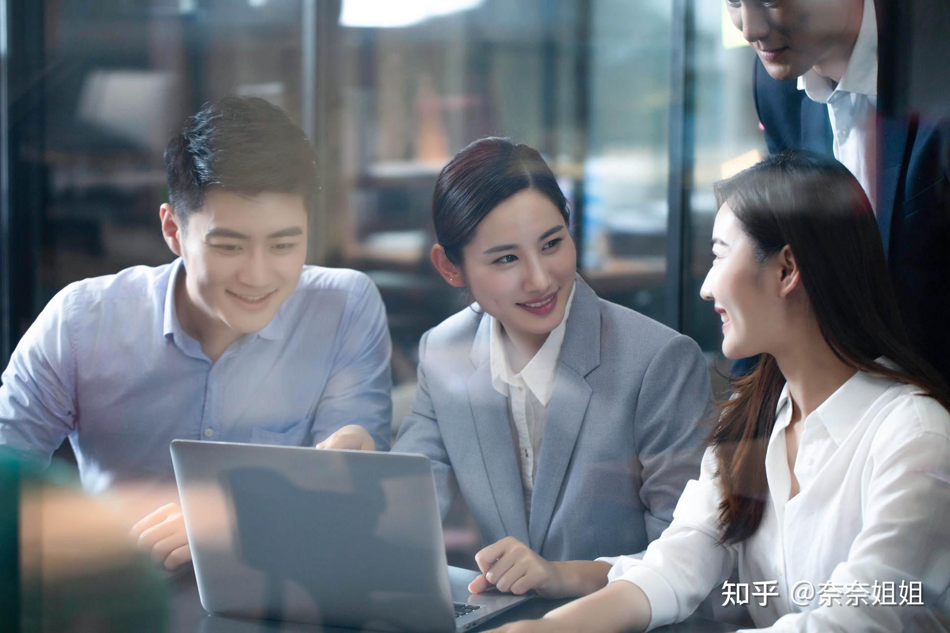 职场新人如何应对冷暴力流行症状一被老员工拒之千里(图1) 职场新人压力很大怎么办_职场新人报到对前辈的压力_新人去职场