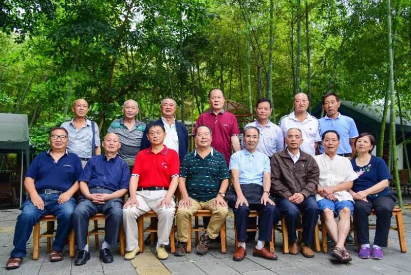 耿为华妻子郑佳的微博_耿为华现在的妻子_耿为华妻子郑佳简历