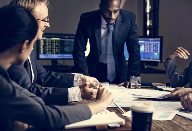 职场达人不告诉你的事_职场达人什么意思_职场达人online